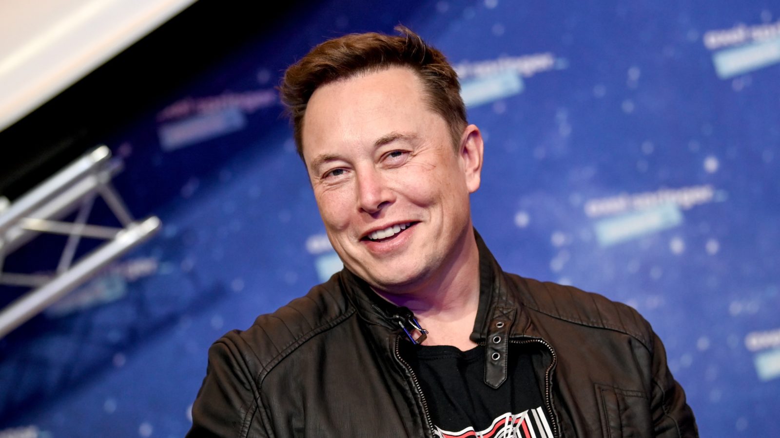 Mars must wait Elon Musk helps Ukraine in fight against