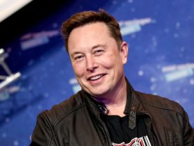 Mars must wait Elon Musk helps Ukraine in fight against