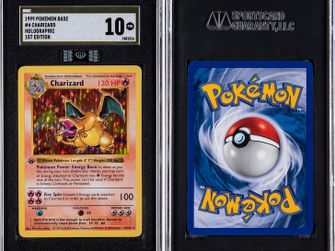 Pokémon card Holographic Charizard