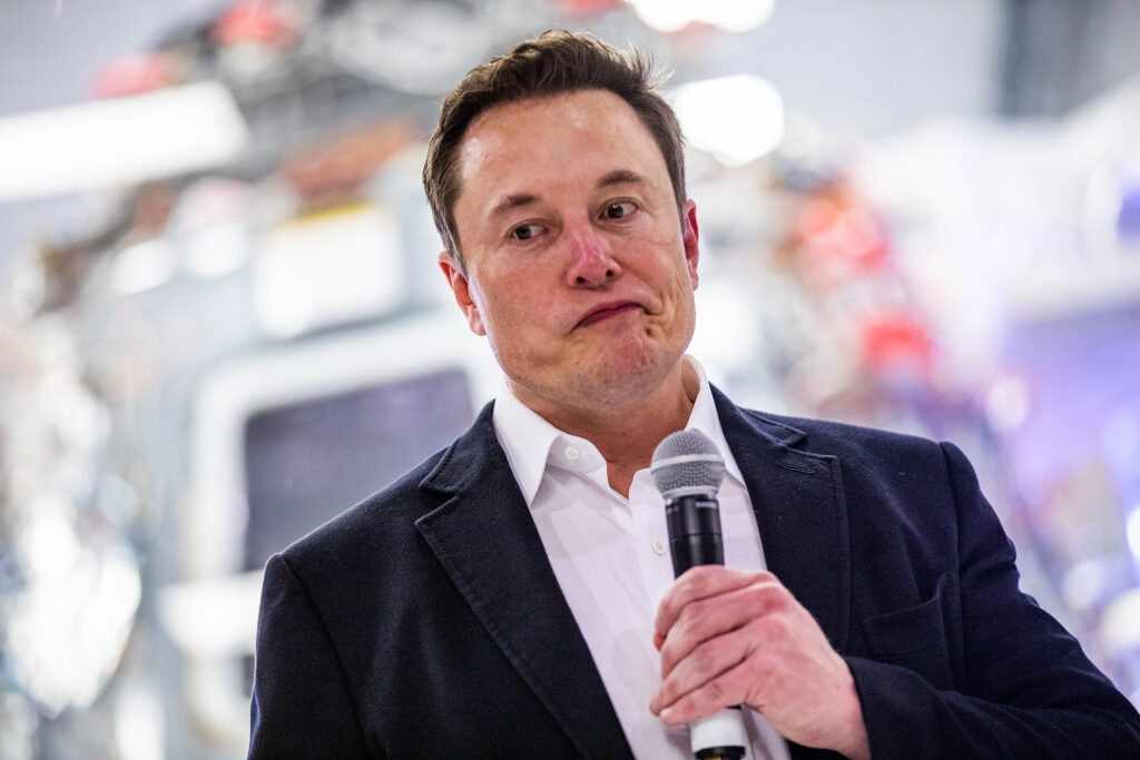 1651338654 The painful way Elon Musk wants to make money with