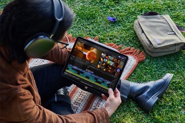 Final Cut Pro and Logic Pro find their way to the iPad
