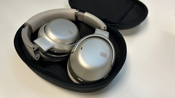 Tested: JBL Tour One M2 ideal headphones for music lover