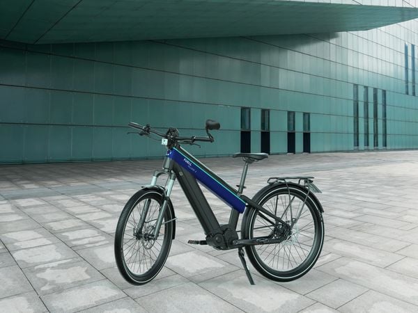FUELL Flluid-2 electric bike